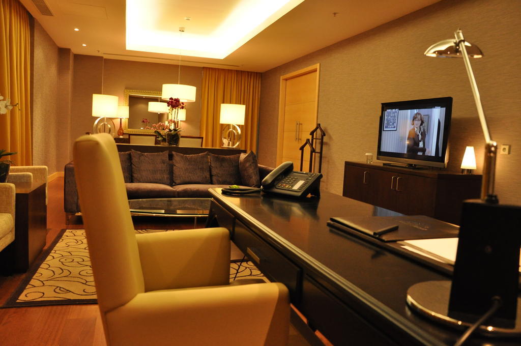 Hotel Grand Swiss Erbil Ruang foto