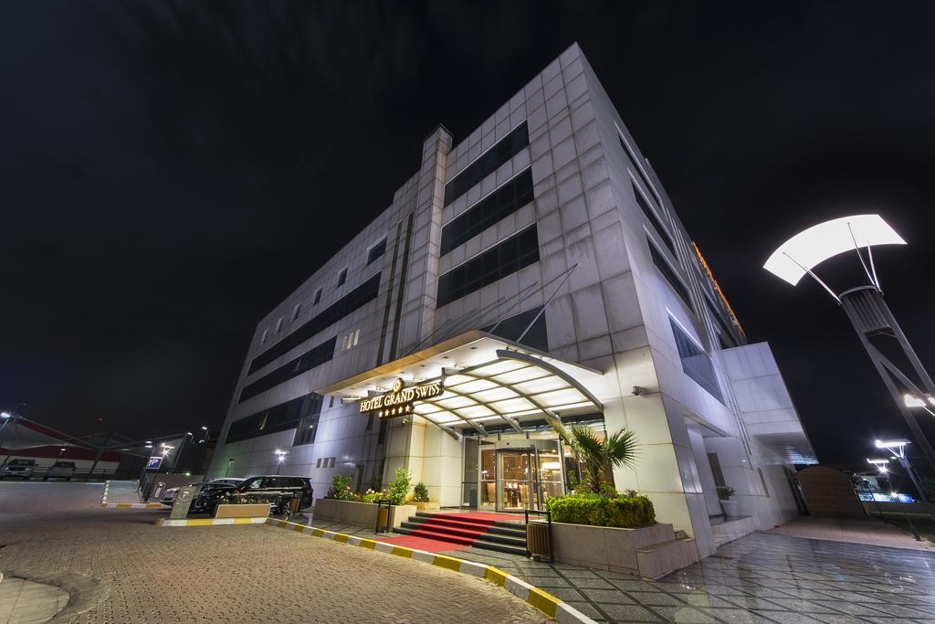 Hotel Grand Swiss Erbil Bagian luar foto